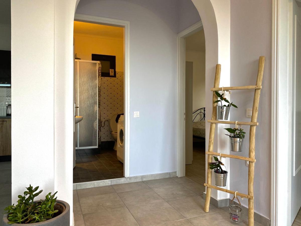 Coralli Pentati 2 "Dimitris Apartments" Екстериор снимка
