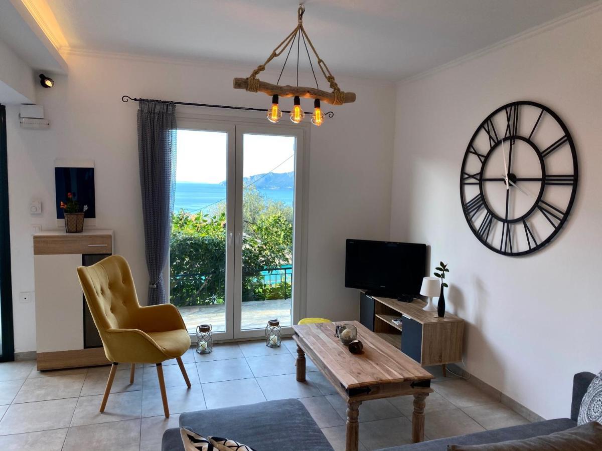 Coralli Pentati 2 "Dimitris Apartments" Екстериор снимка