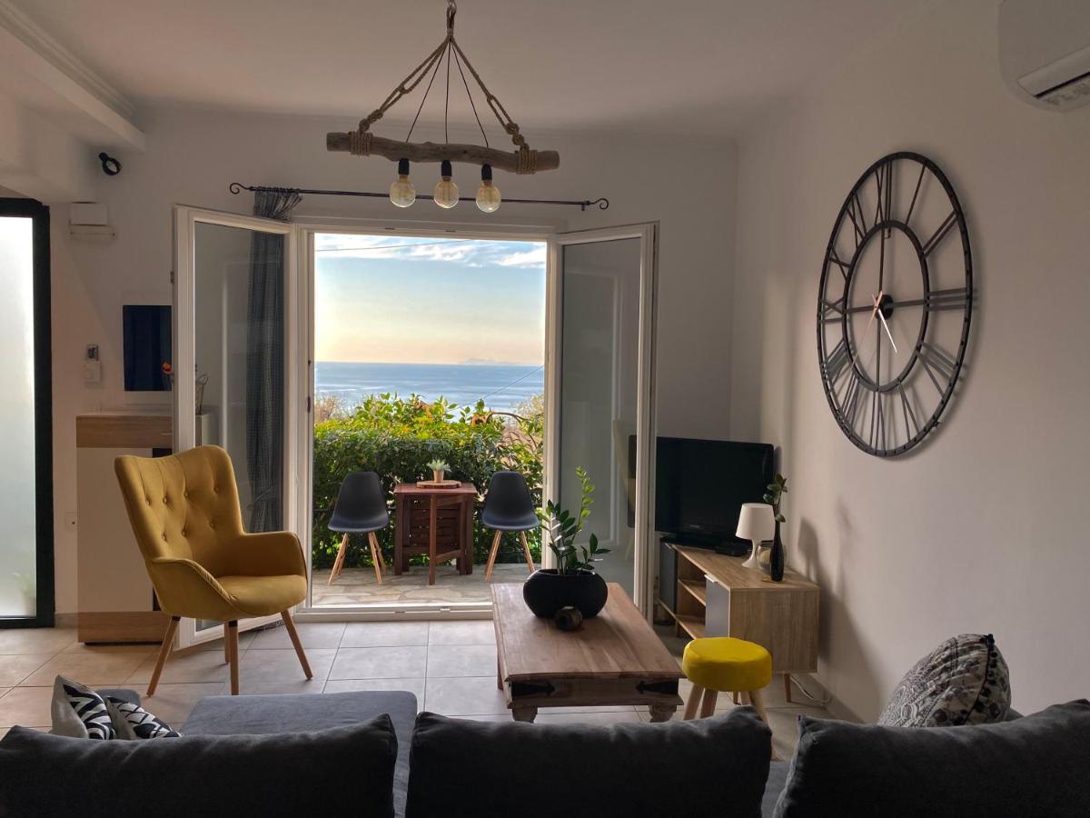Coralli Pentati 2 "Dimitris Apartments" Екстериор снимка