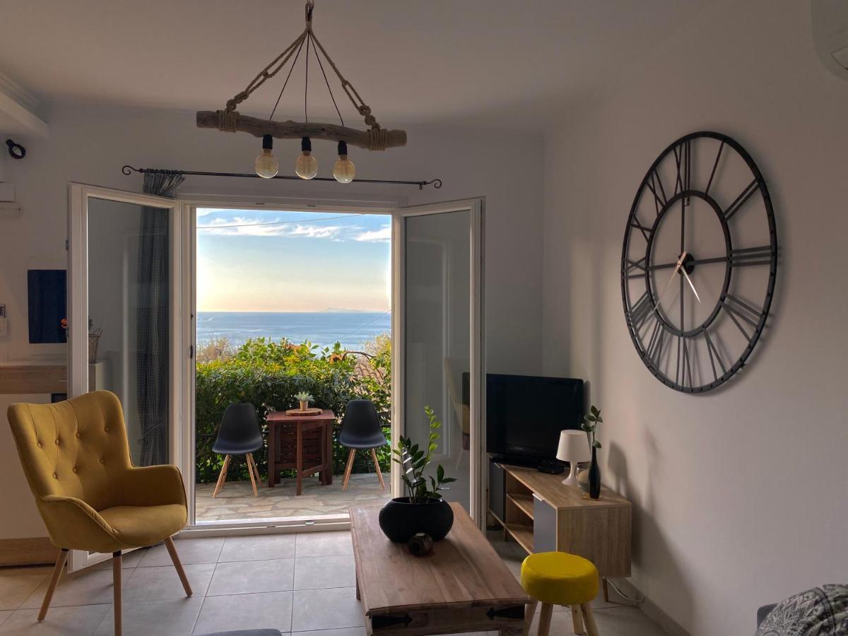 Coralli Pentati 2 "Dimitris Apartments" Екстериор снимка