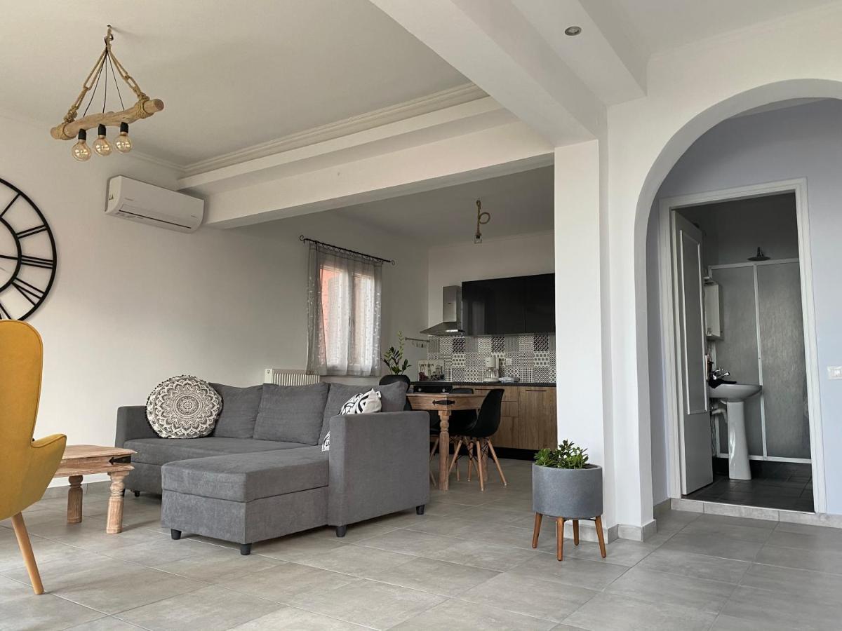 Coralli Pentati 2 "Dimitris Apartments" Екстериор снимка