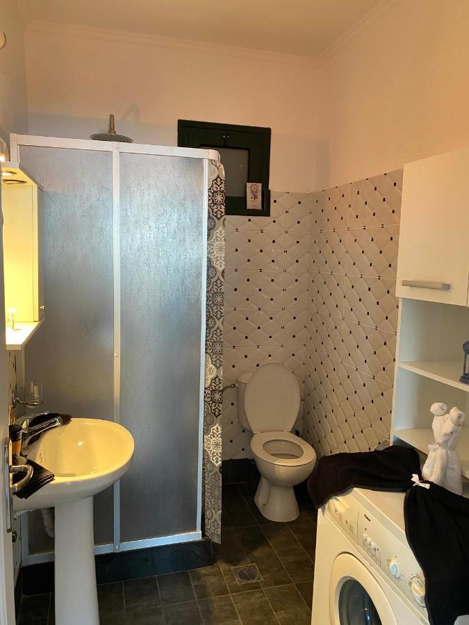 Coralli Pentati 2 "Dimitris Apartments" Екстериор снимка